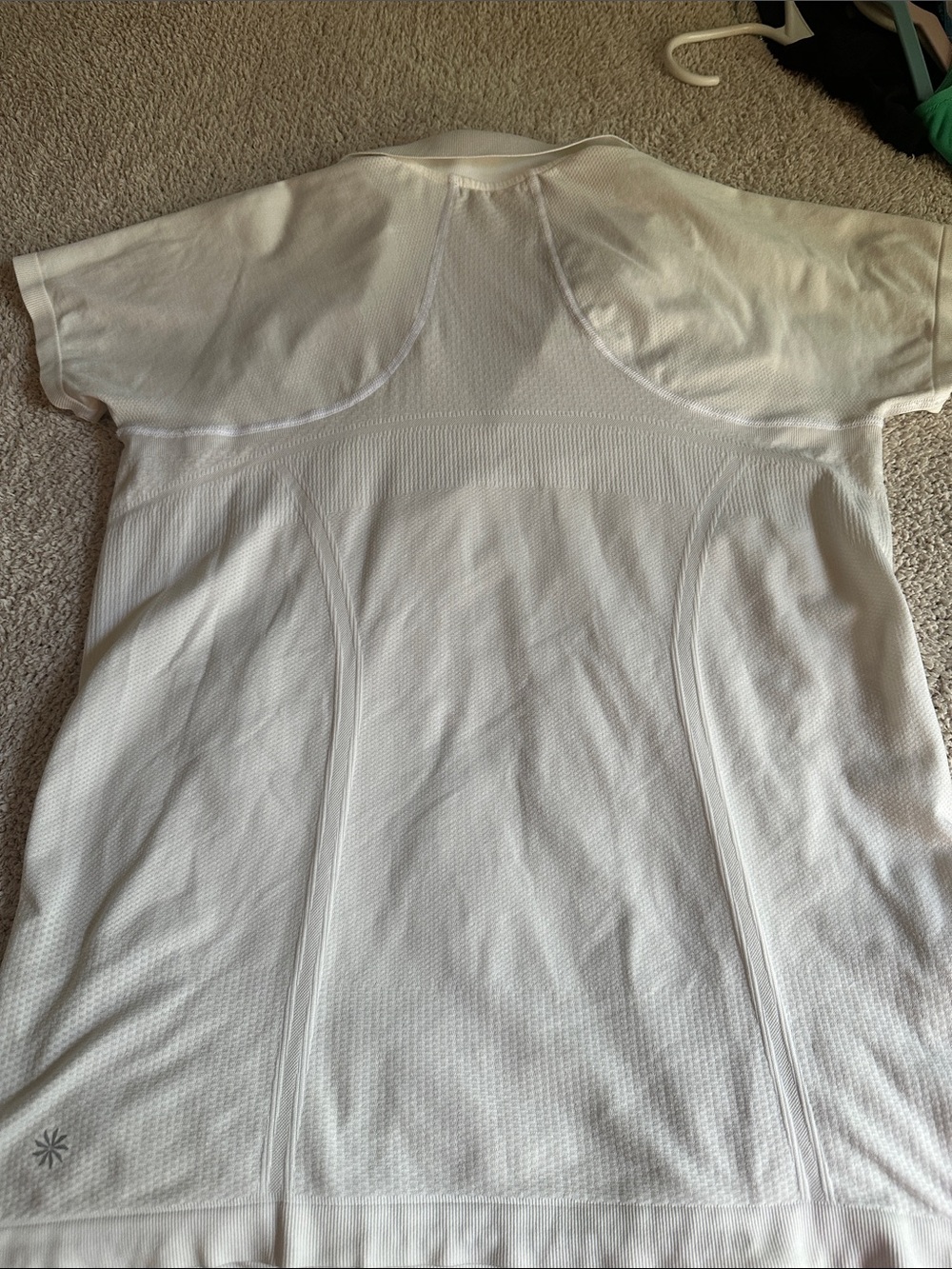Athleta white zip up polo. Size medium, 17’ ptp. EUC - Picture 5 of 6